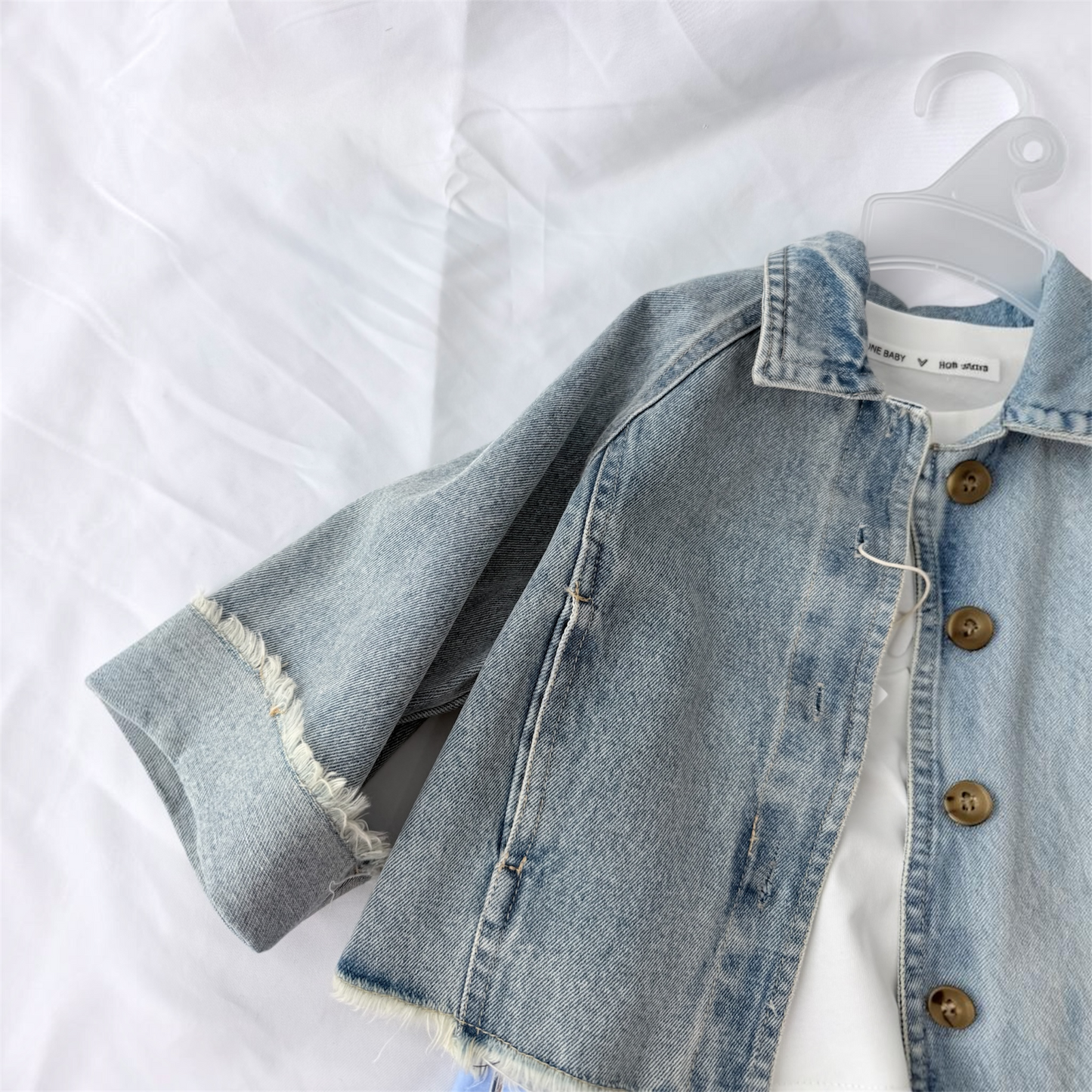 Giubbotto Denim chiaro stile coreano con manica con risvolto Vestibilità ampia cod#093