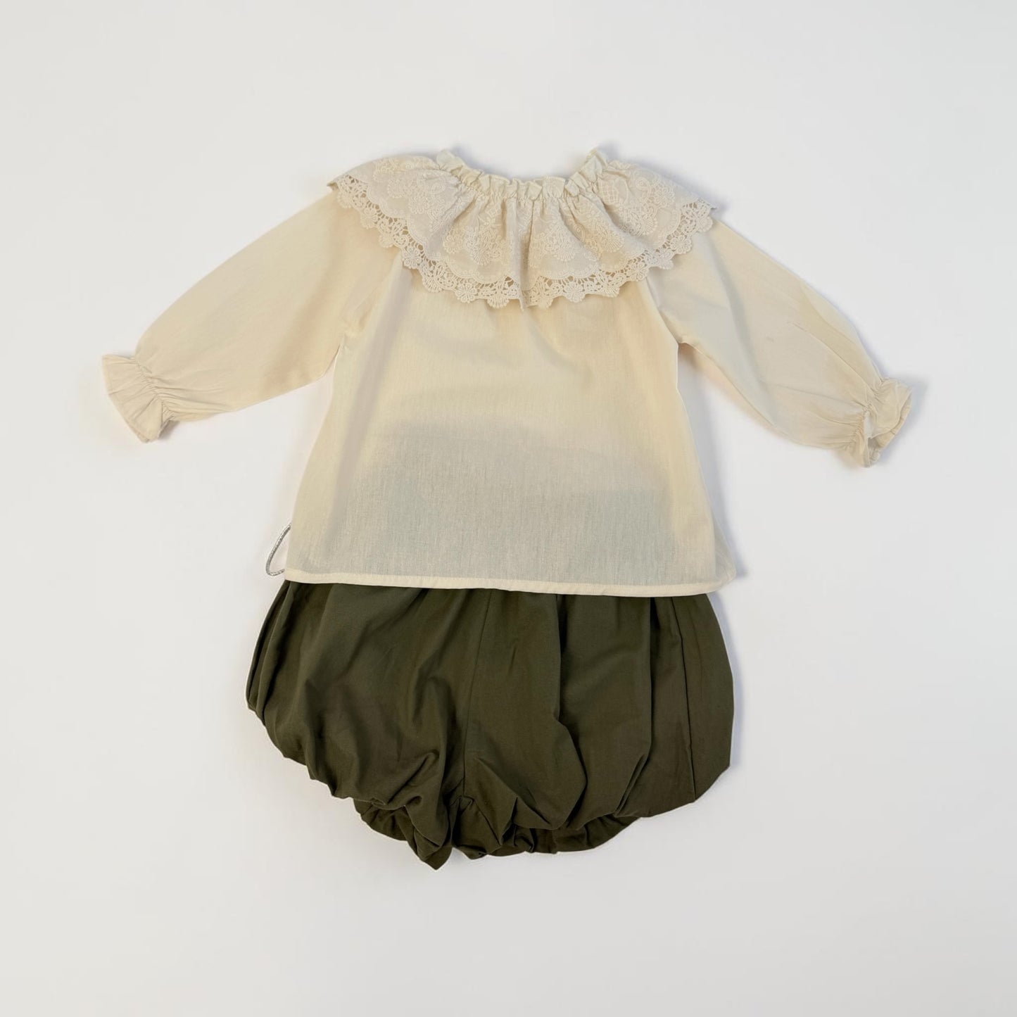 Camicia Romantica in cotone con colletto in pizzo- avorio delicato cod#030
