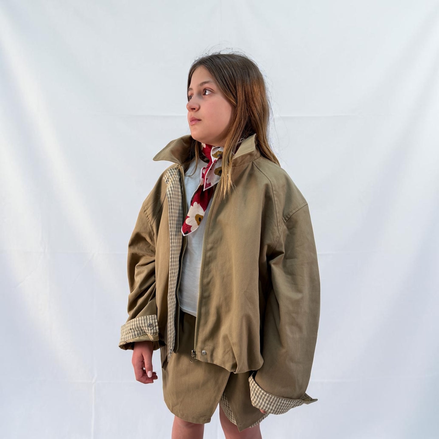 Set Bambina Trendy: Pantaloncino Gonna e Giacca Leggera Stile Coreano cod#044