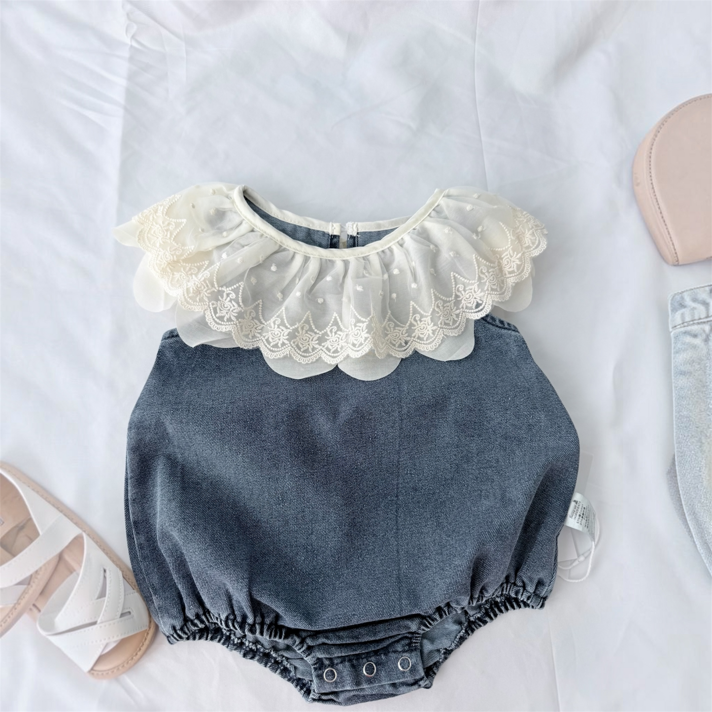 Pagliaccetto in denim con colletto ricamato cod#104