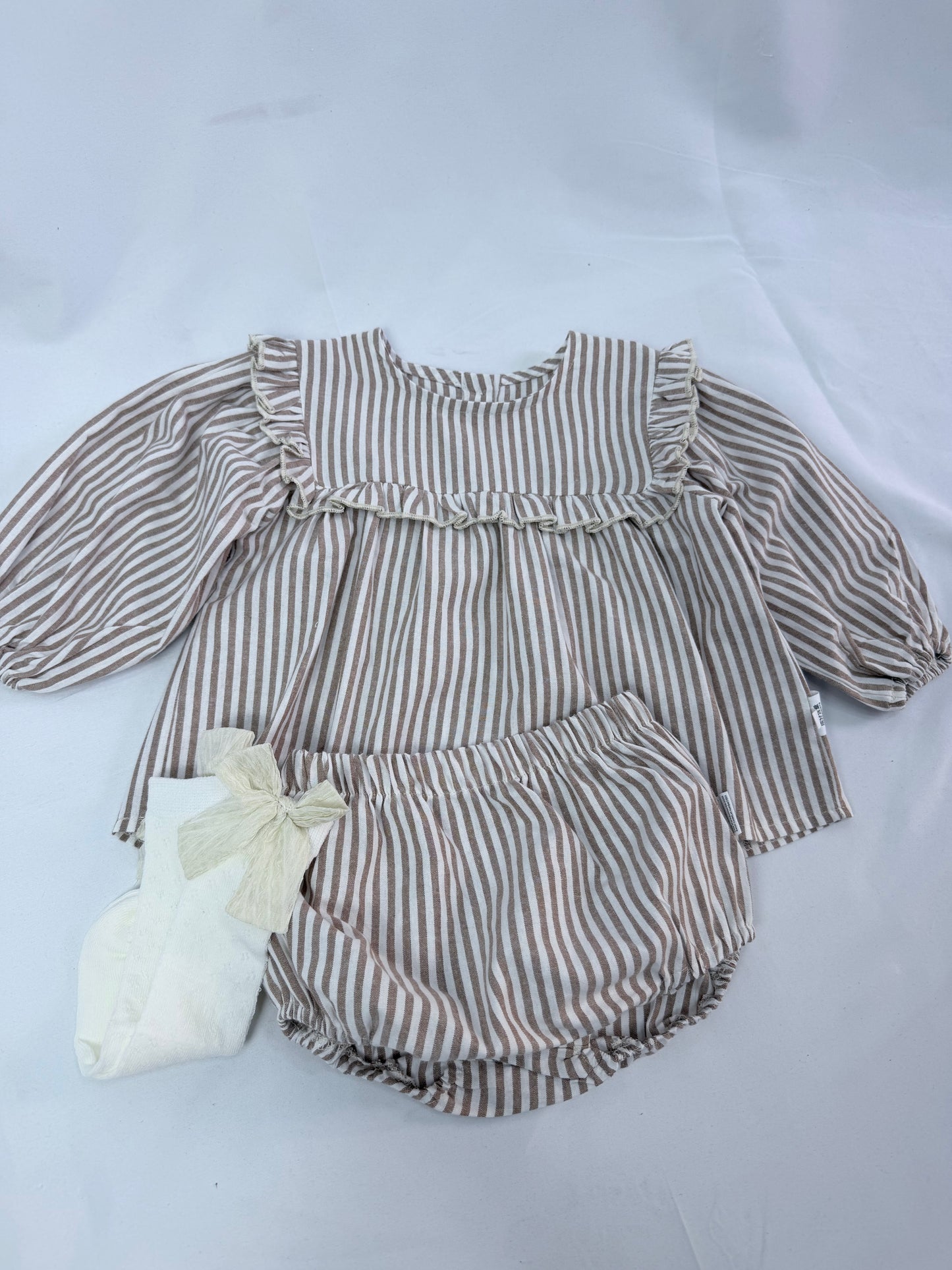 Set Babygirls camicina +culotte- due varianti  cod#053