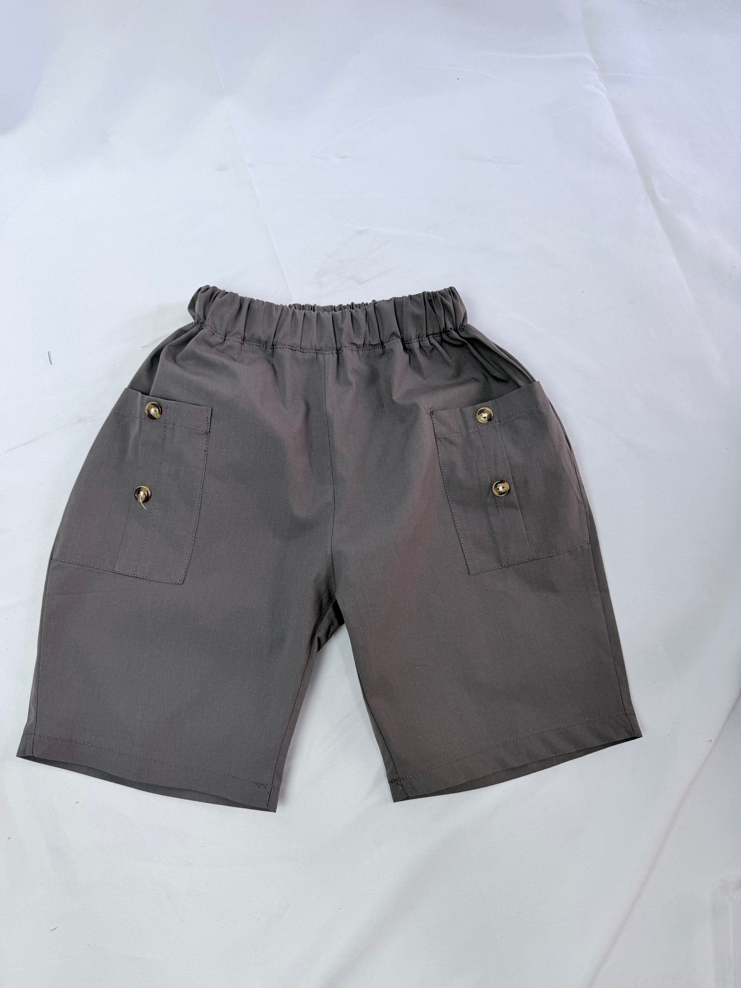 Bermuda estivo in cotone con tasche - due varianti grigio e marrone cod#056