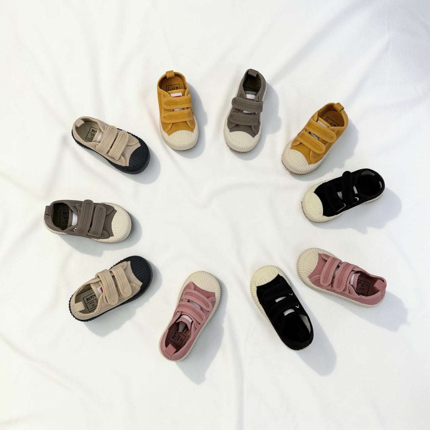 Sneakers in tela con strappo cod#050