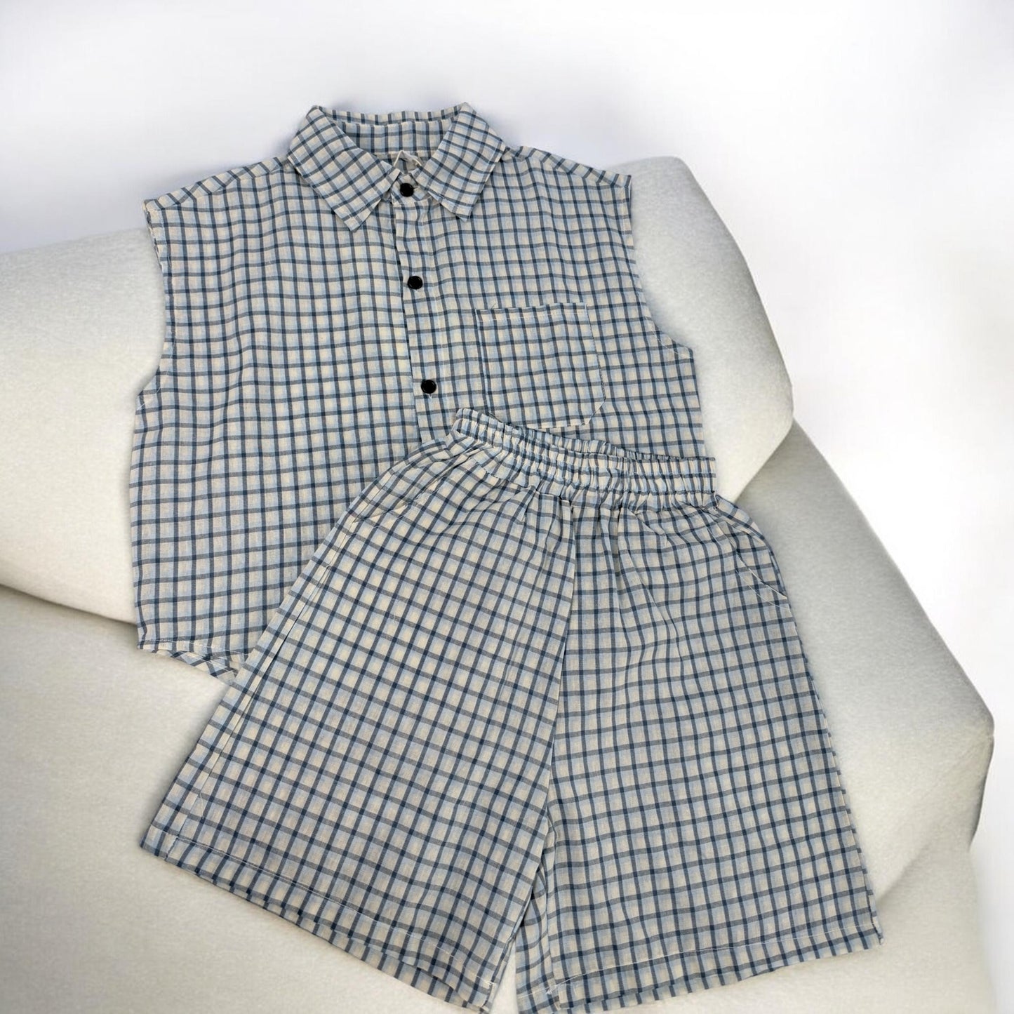 Completo bambino in cotone a quadri con camicia smanicata e pantaloncino cod#008
