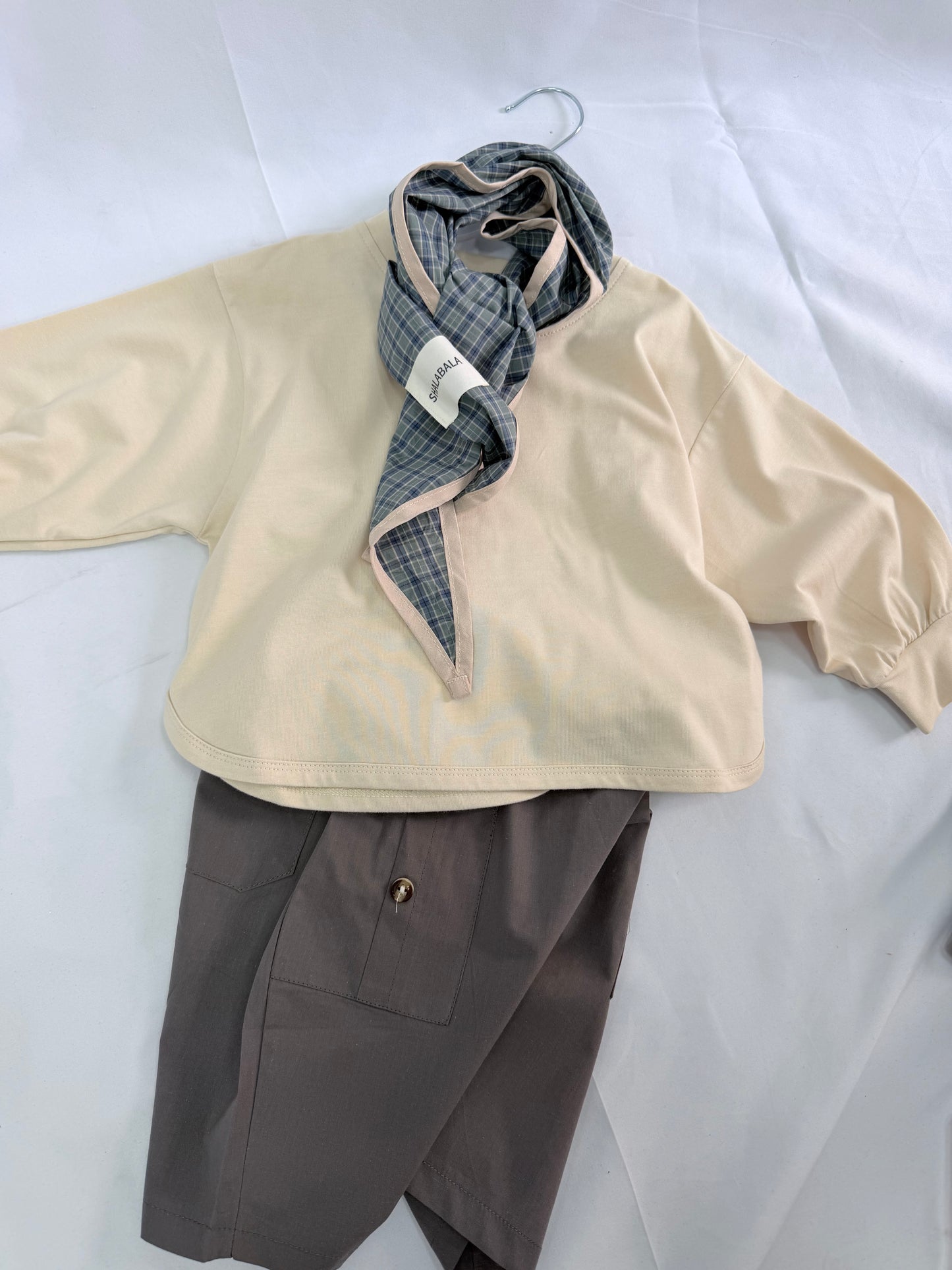 Bermuda estivo in cotone con tasche - due varianti grigio e marrone cod#056