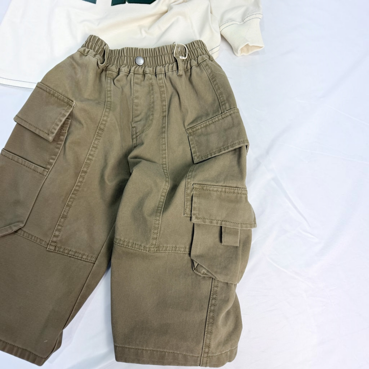Pantalone Bale gamba ampia dritta con tasconi laterali cod#144
