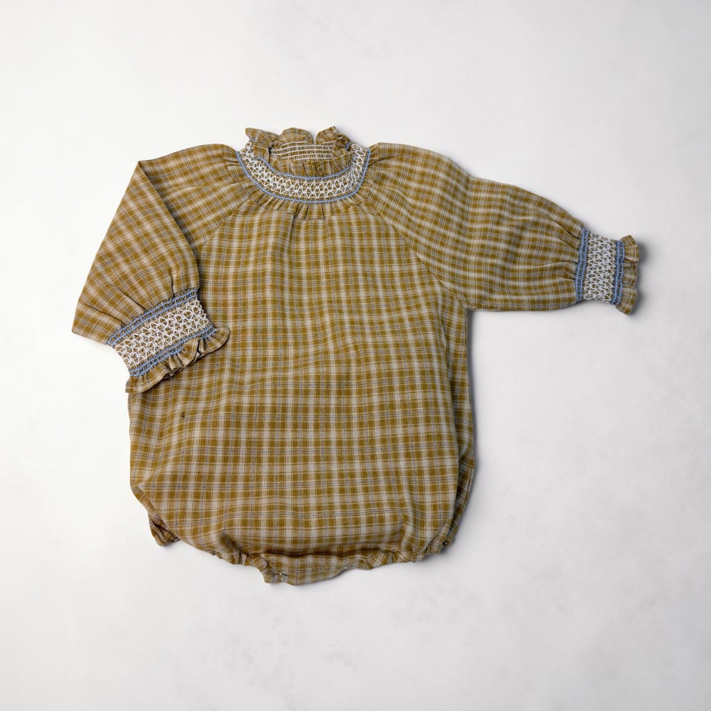 Pagliaccetto Baby Smock a Quadretti – Maniche Lunghe con Collo Arricciato cod#013