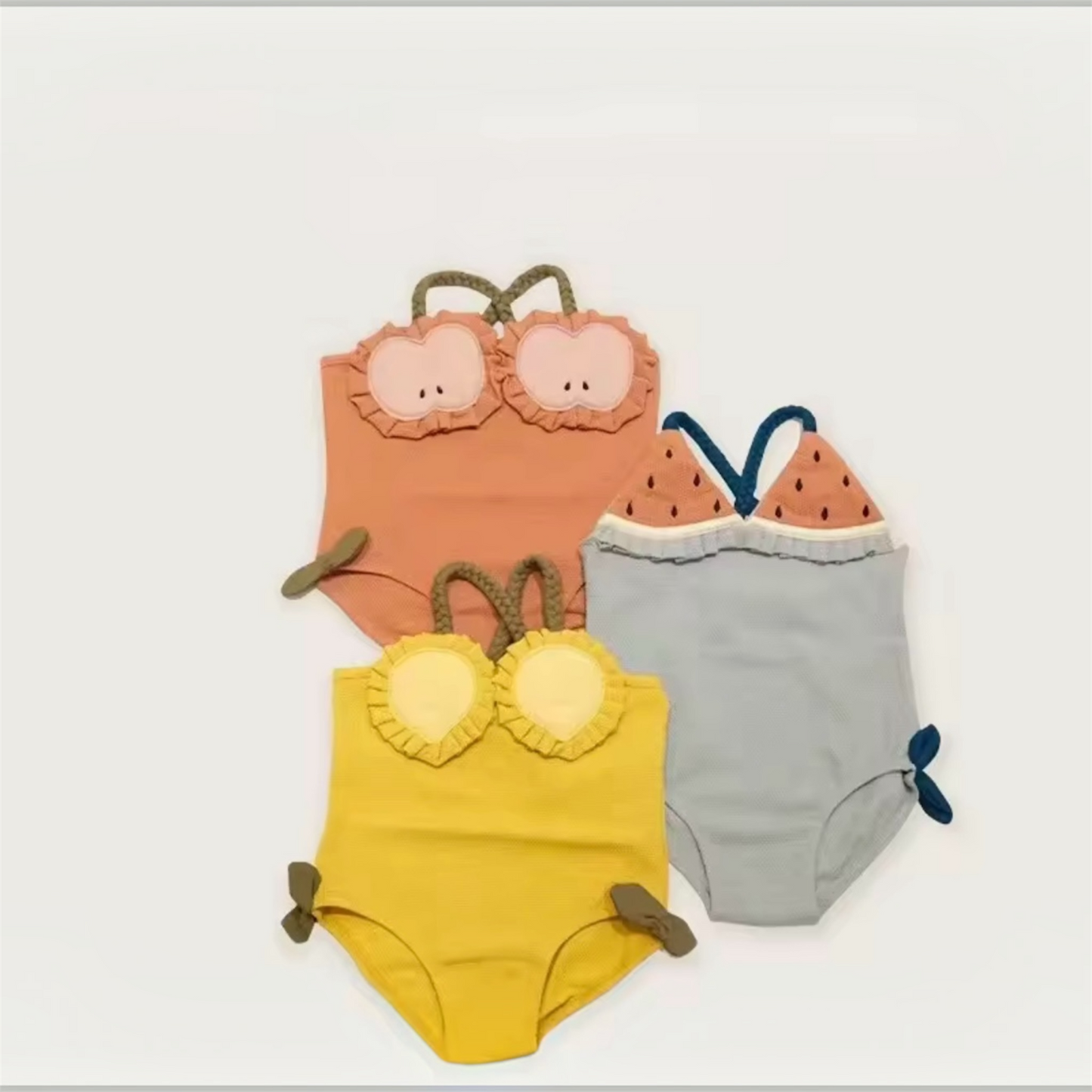Costume bimba tre varianti