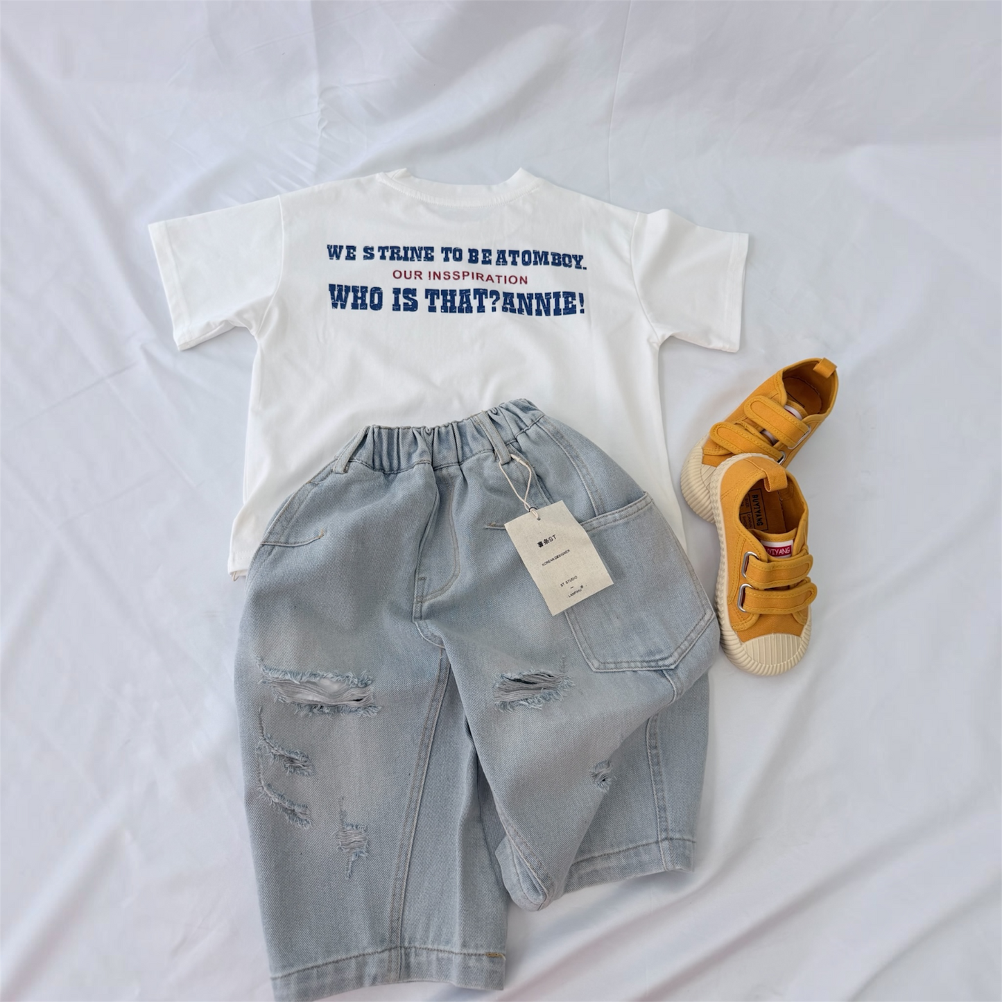 T-shirt studio con stampa posteriore cod#139
