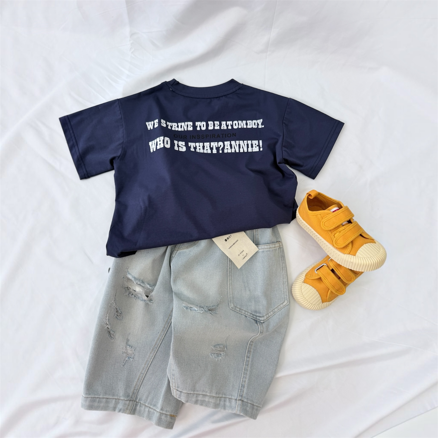 T-shirt studio con stampa posteriore cod#139